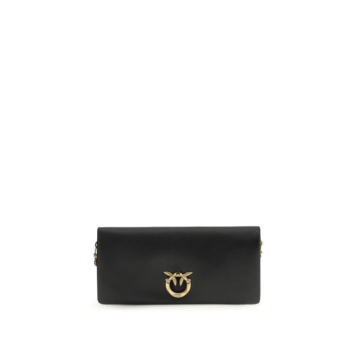 Clutch aus schwarzem Kalbsleder (Bos Taurus)