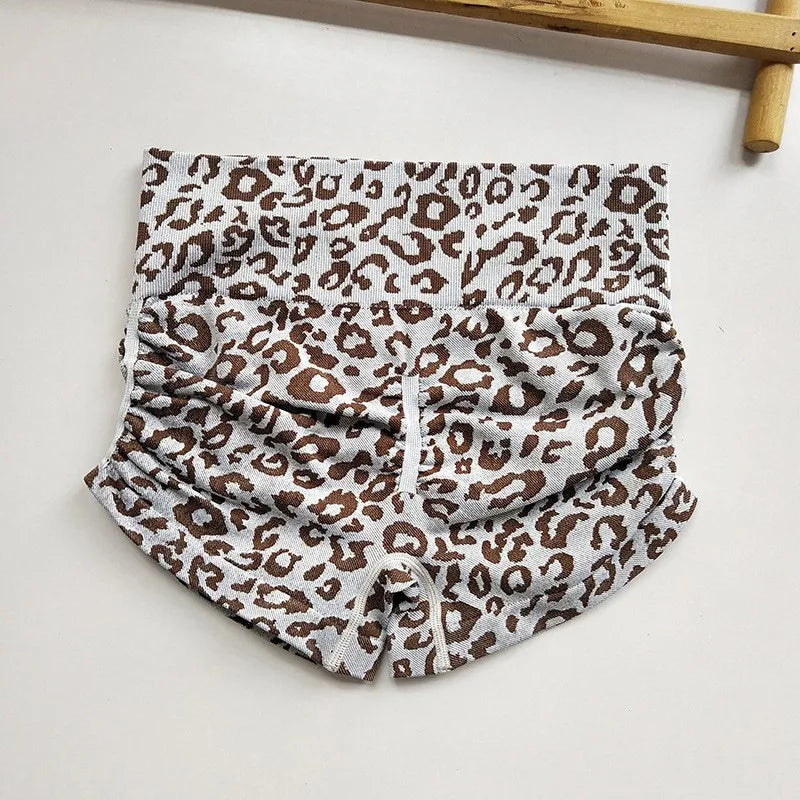 Shorts deportivos de cintura alta con estampado de leopardo