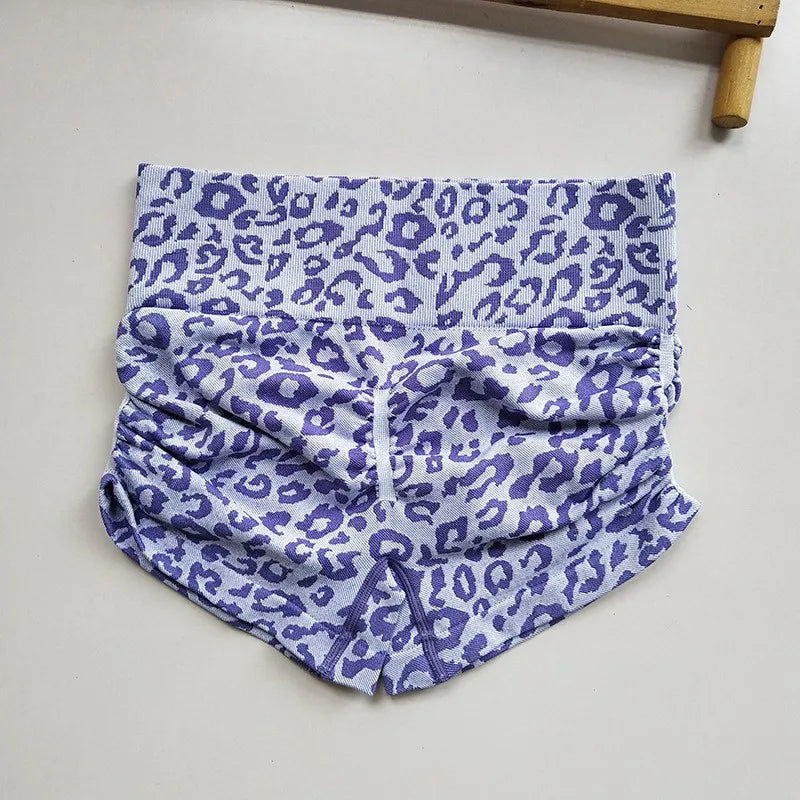 Shorts deportivos de cintura alta con estampado de leopardo