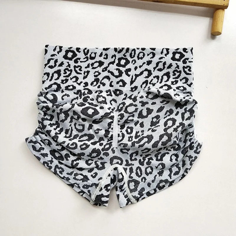 Shorts deportivos de cintura alta con estampado de leopardo